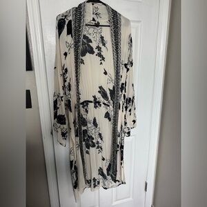 Billabong Sea the Sun Kimono